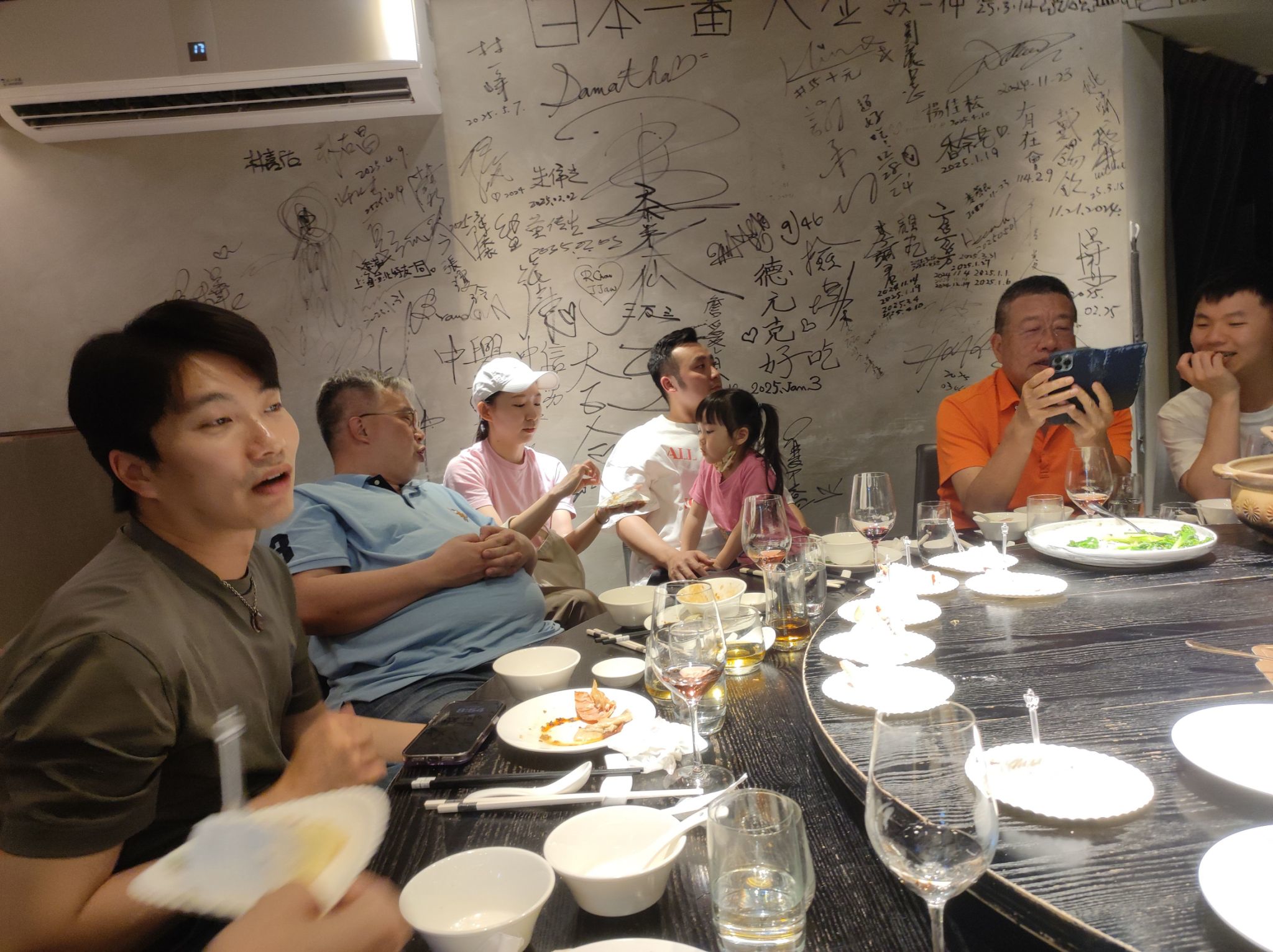 LINE_ALBUM_2025.5.10 聯絡主委Hong宴請小爐 海派私房菜_250512_24